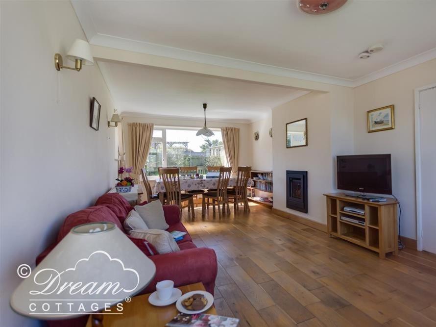 Hillview Bungalow Burton Bradstock Esterno foto